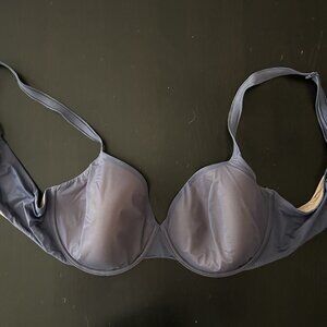 Victoria’s Secret body by Victoria lined perfect coverage - Blue 38D